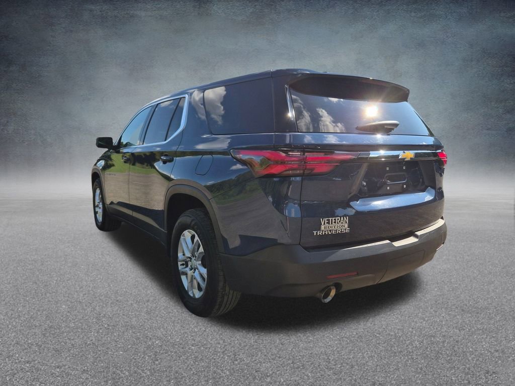 Used 2022 Chevrolet Traverse LS image 5