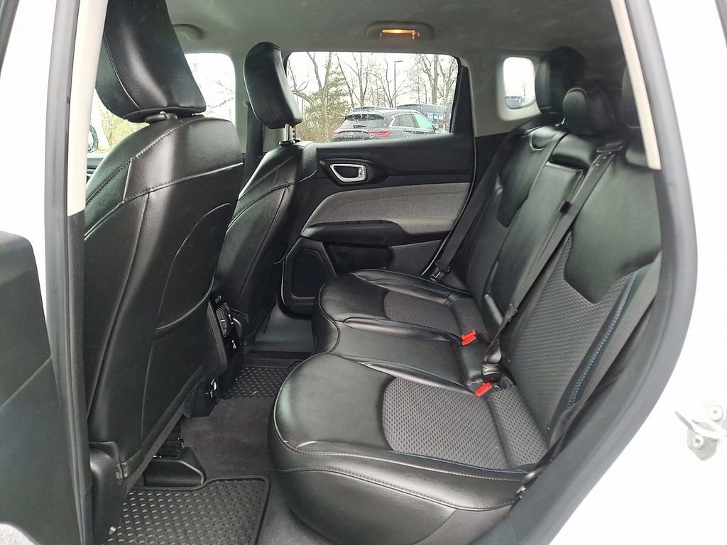 Used 2022 Jeep Compass Latitude w/ Convenience Group image 13