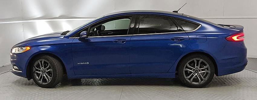 Used 2017 Ford Fusion SE w/ Equipment Group 601A image 5