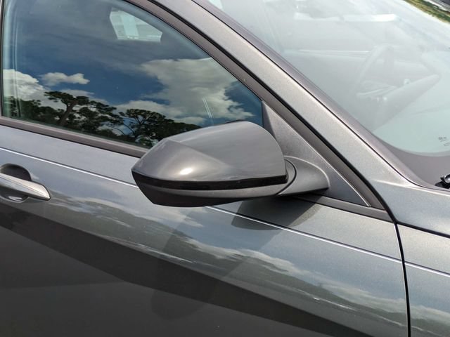 Used 2025 Hyundai Elantra Sport FWD image 11