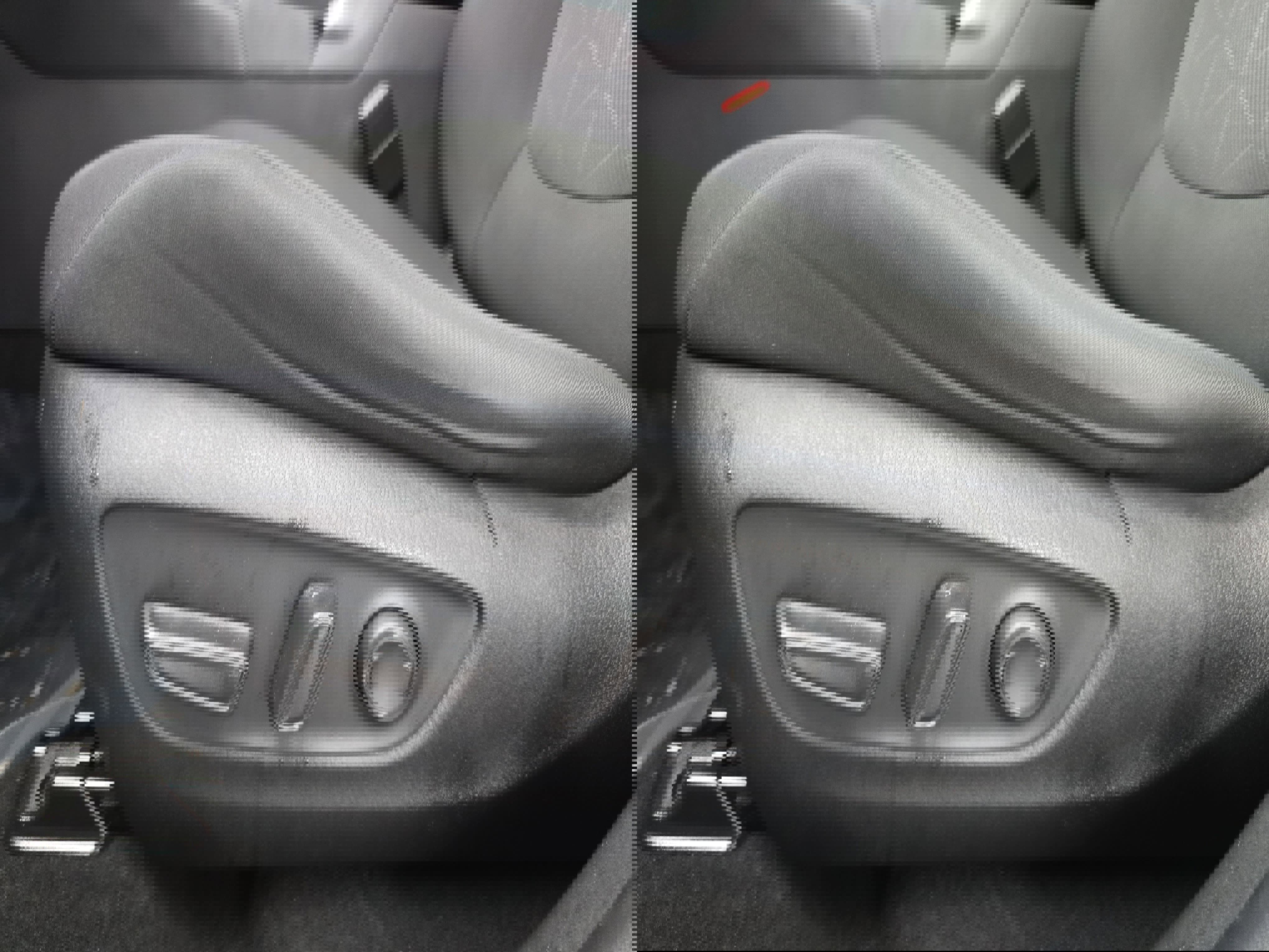 Used 2023 Toyota RAV4 XLE w/ Convenience Package image 28