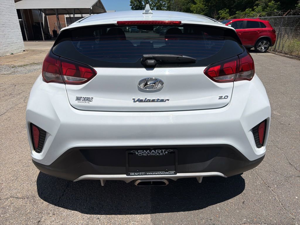 Used 2020 Hyundai Veloster 2.0 FWD image 3