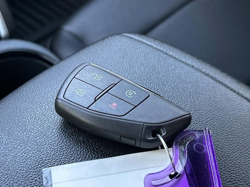 Used 2023 Chevrolet Colorado LT w/ LT Convenience Package III image 31