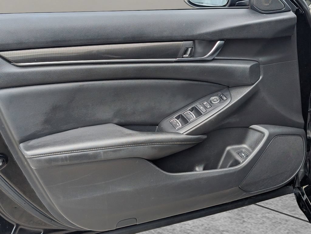 Used 2022 Honda Accord Sport image 15