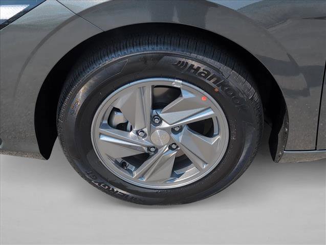 New 2026 Hyundai Elantra SE image 10
