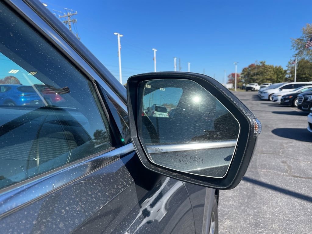 Used 2023 Hyundai Palisade Limited image 16