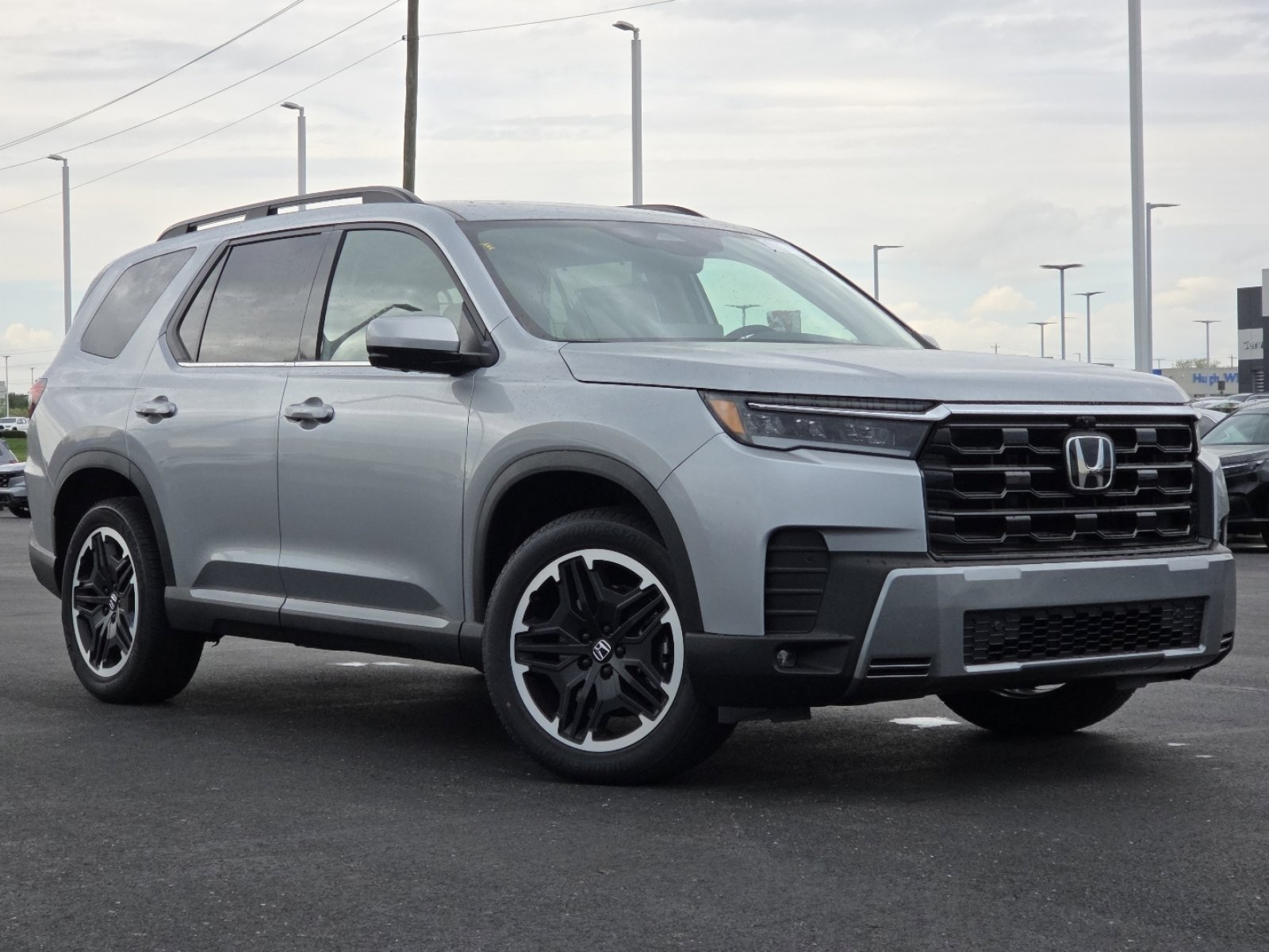 New 2026 Honda Pilot image 2