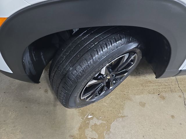 Used 2022 Chevrolet TrailBlazer LT w/ Convenience Package image 34