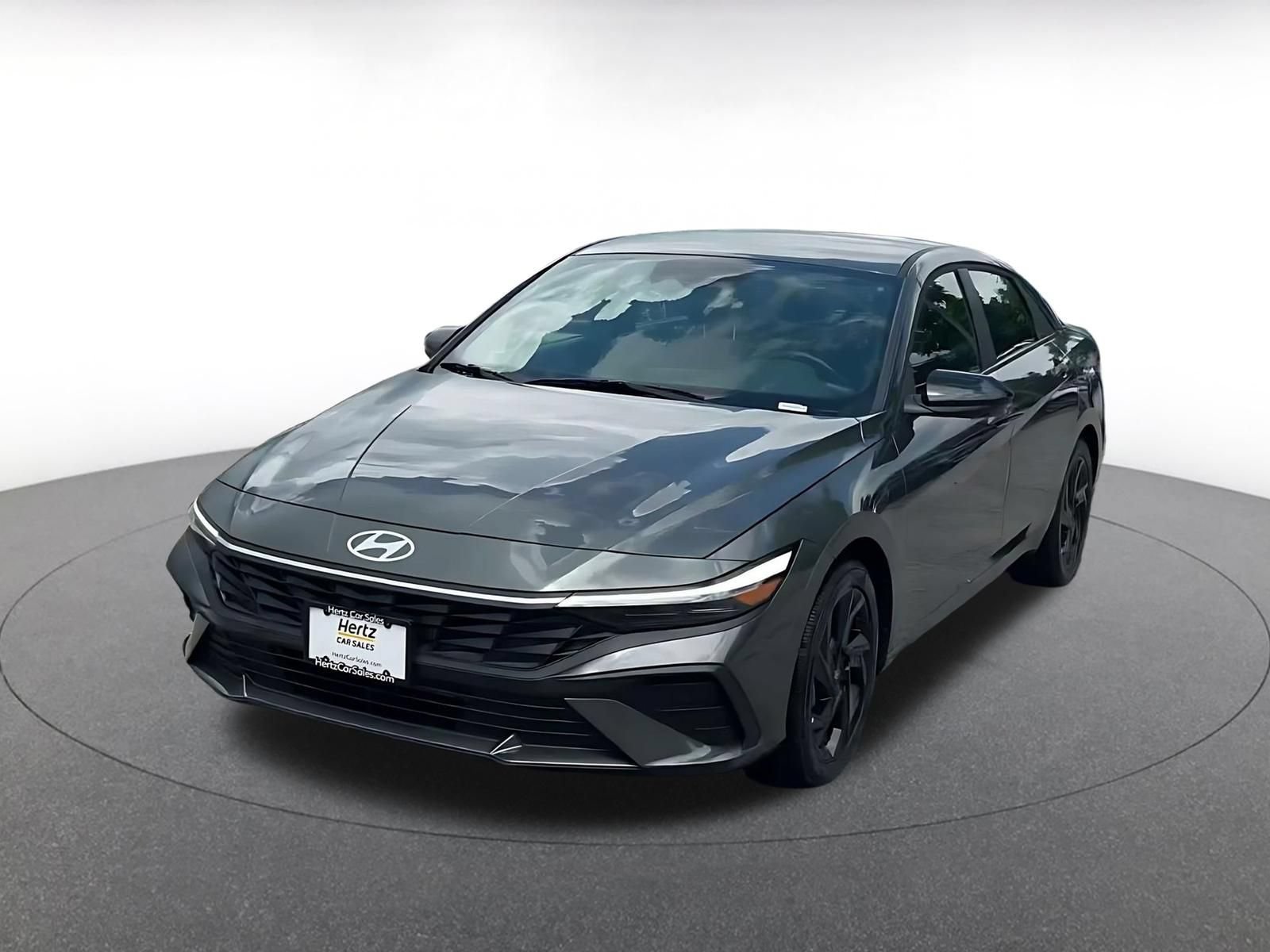 Used 2026 Hyundai Elantra Sport FWD image 7