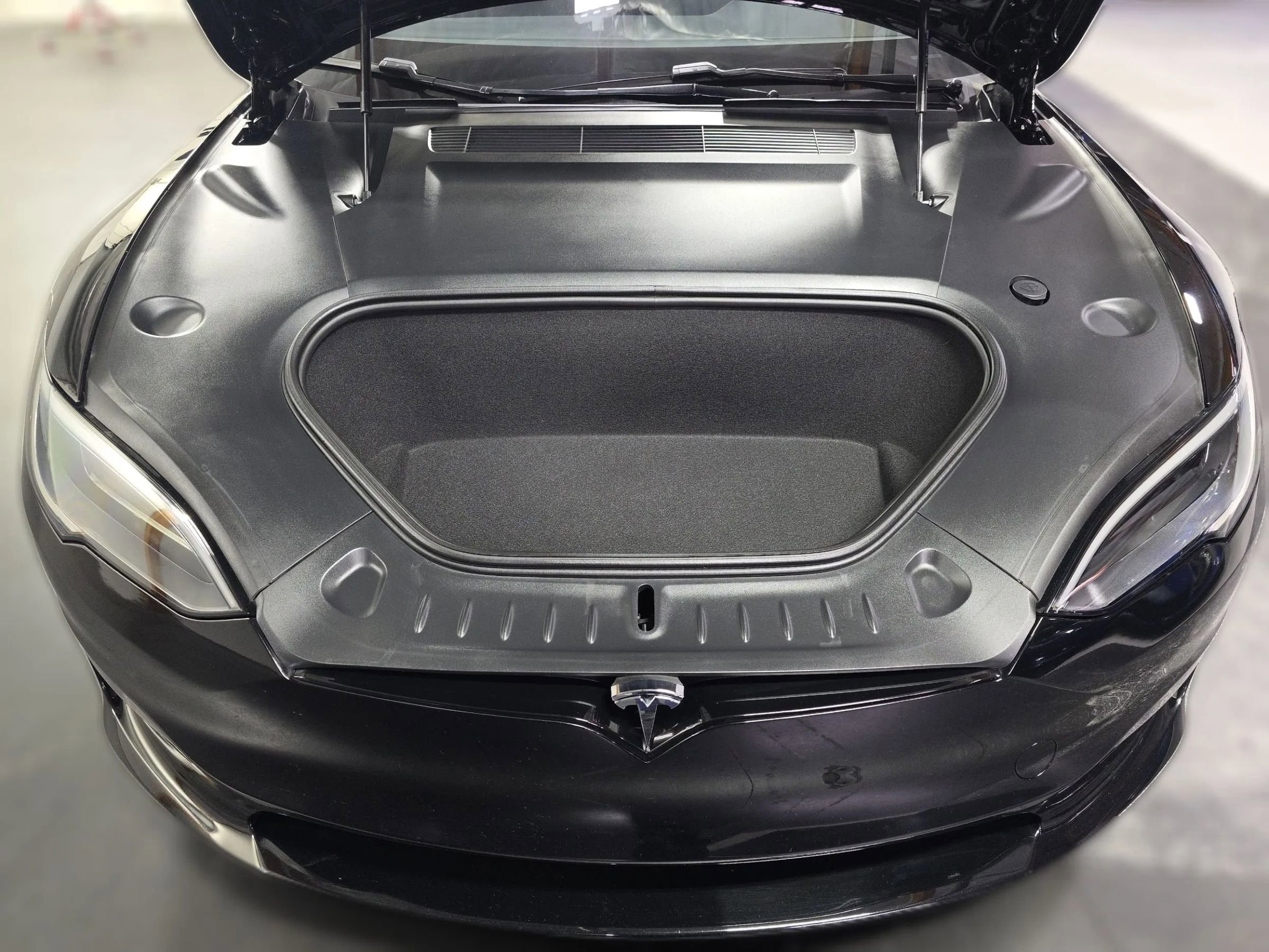 Used 2023 Tesla Model S Standard Range AWD/4WD image 19
