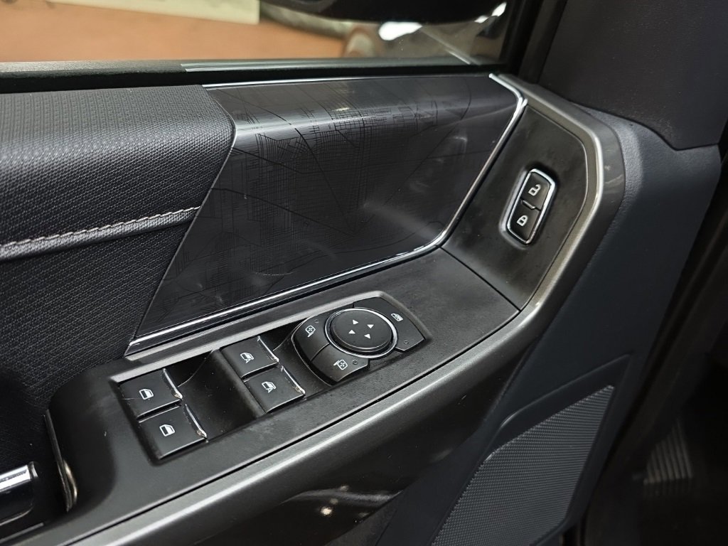 Used 2022 Ford F150 XLT image 25