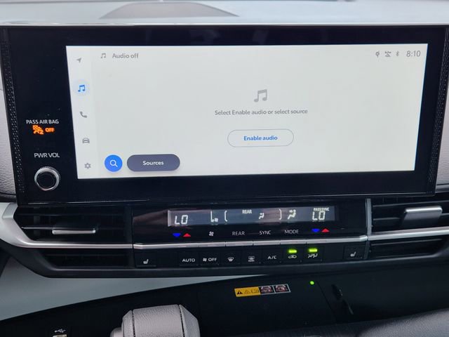 Used 2025 Toyota Sienna XLE image 14