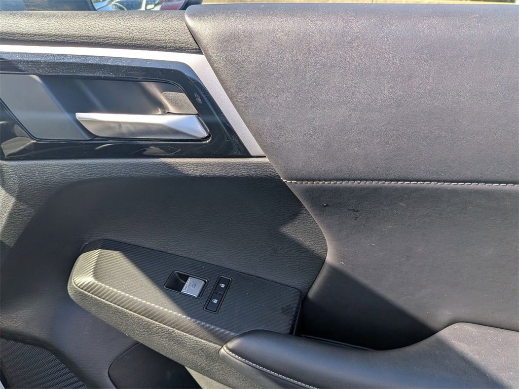Used 2024 Mitsubishi Outlander SE image 35