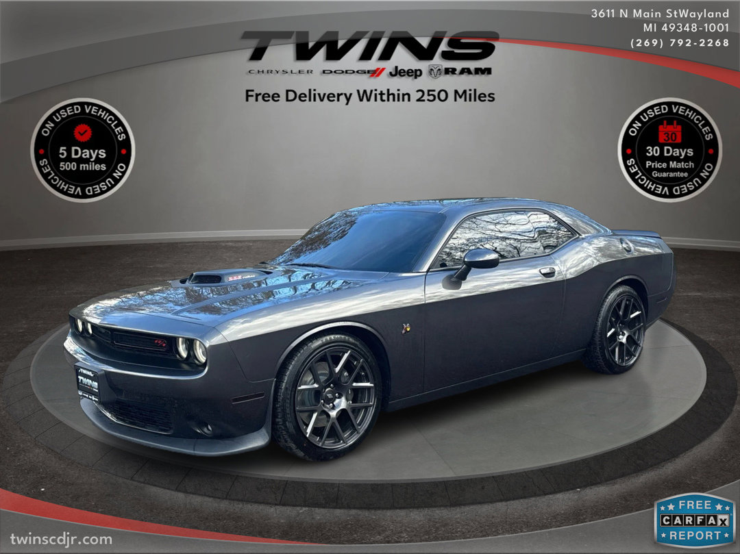 Used 2017 Dodge Challenger R/T Scat Pack image 9