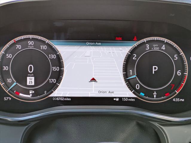 Used 2024 Jaguar F-PACE R-Dynamic S image 15