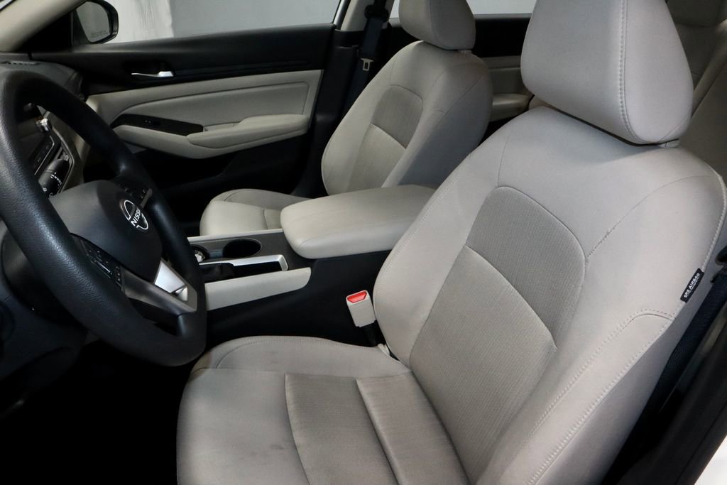 Certified 2025 Nissan Altima 2.5 SV image 25