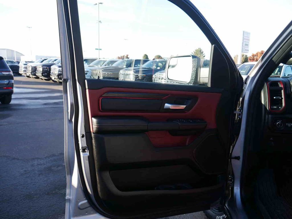 Used 2025 RAM 1500 Rebel image 27