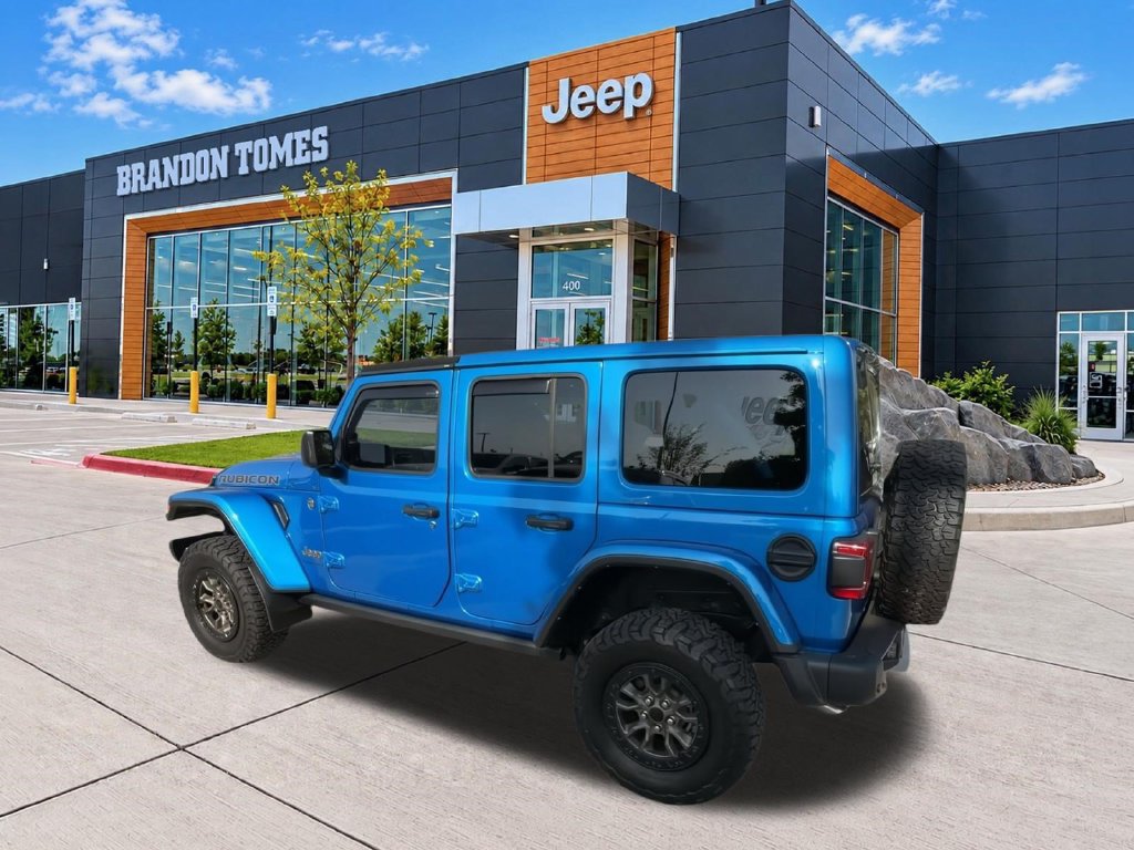 Used 2023 Jeep Wrangler Unlimited Rubicon 392 w/ Dual Top Group AWD/4WD image 8