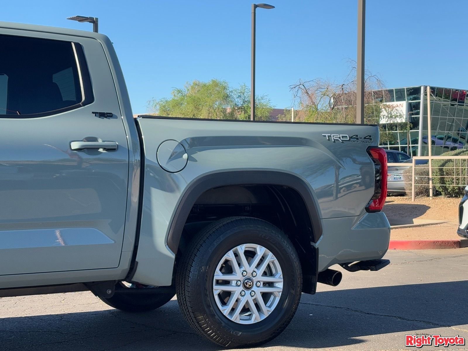 Certified 2026 Toyota Tundra SR5 w/ TRD Off-Road Package AWD/4WD image 10