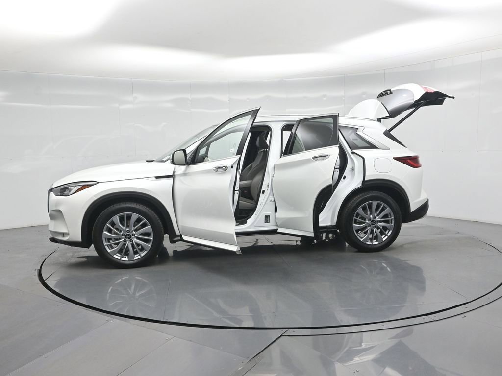 Used 2024 INFINITI QX50 Luxe image 39