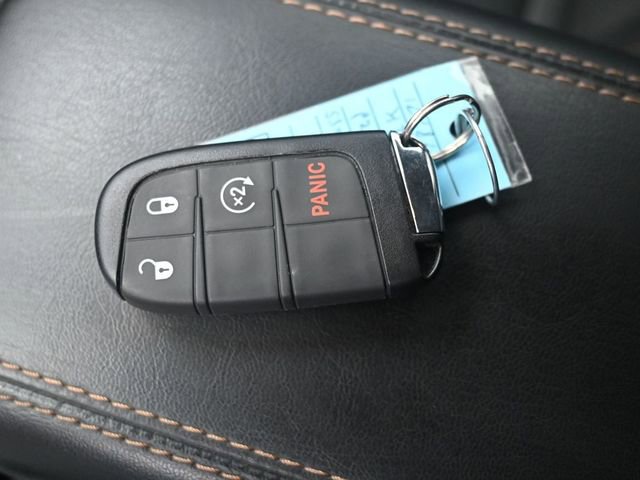 Used 2022 Jeep Compass Limited w/ Sun and Sound Group image 17