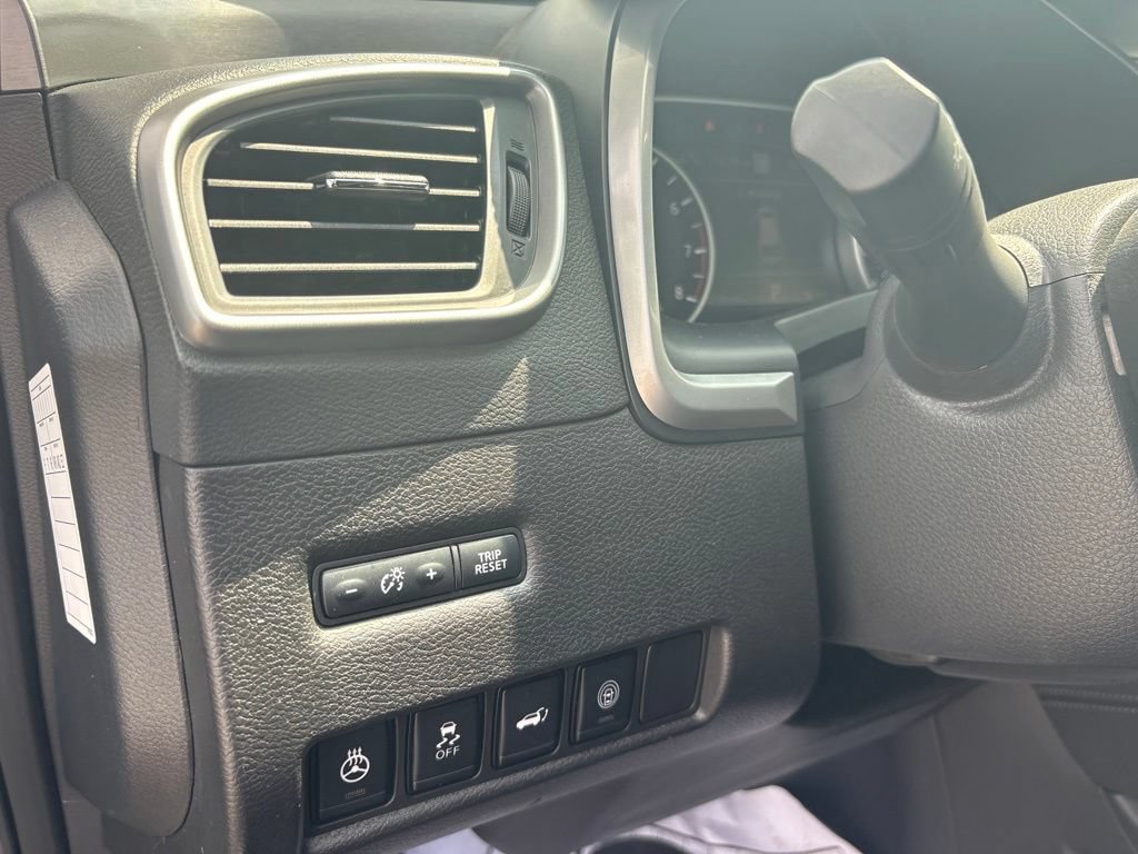Used 2023 Nissan Murano SL AWD/4WD image 18