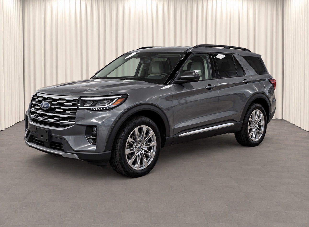 Used 2025 Ford Explorer Active w/ Active Comfort Package AWD/4WD image 7