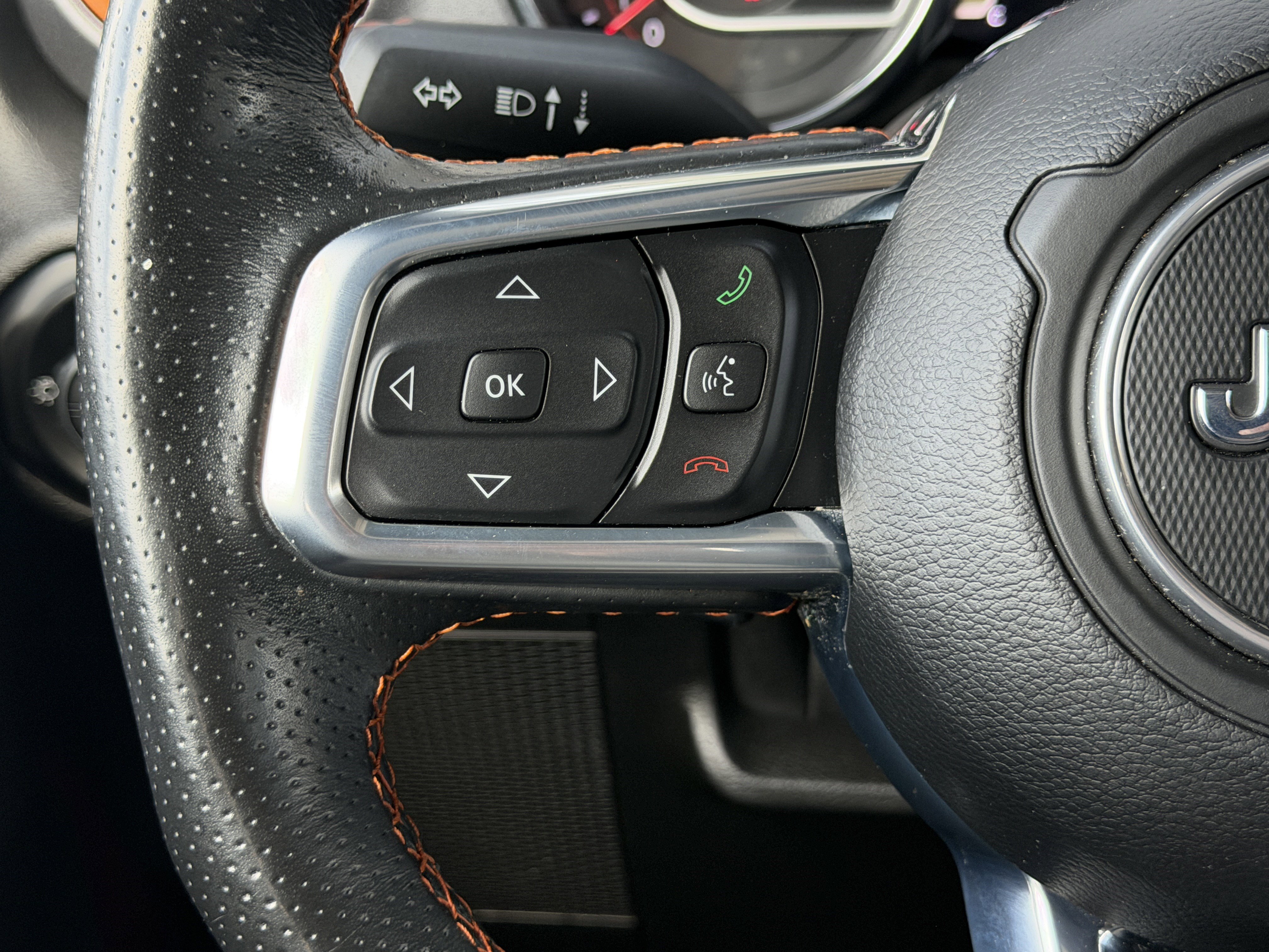 Used 2021 Jeep Gladiator Mojave image 35