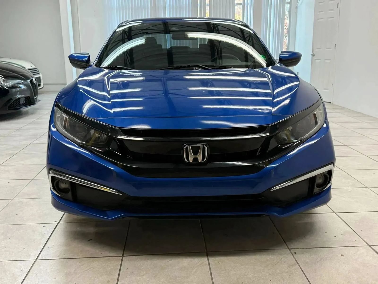 Used 2019 Honda Civic Sport image 2