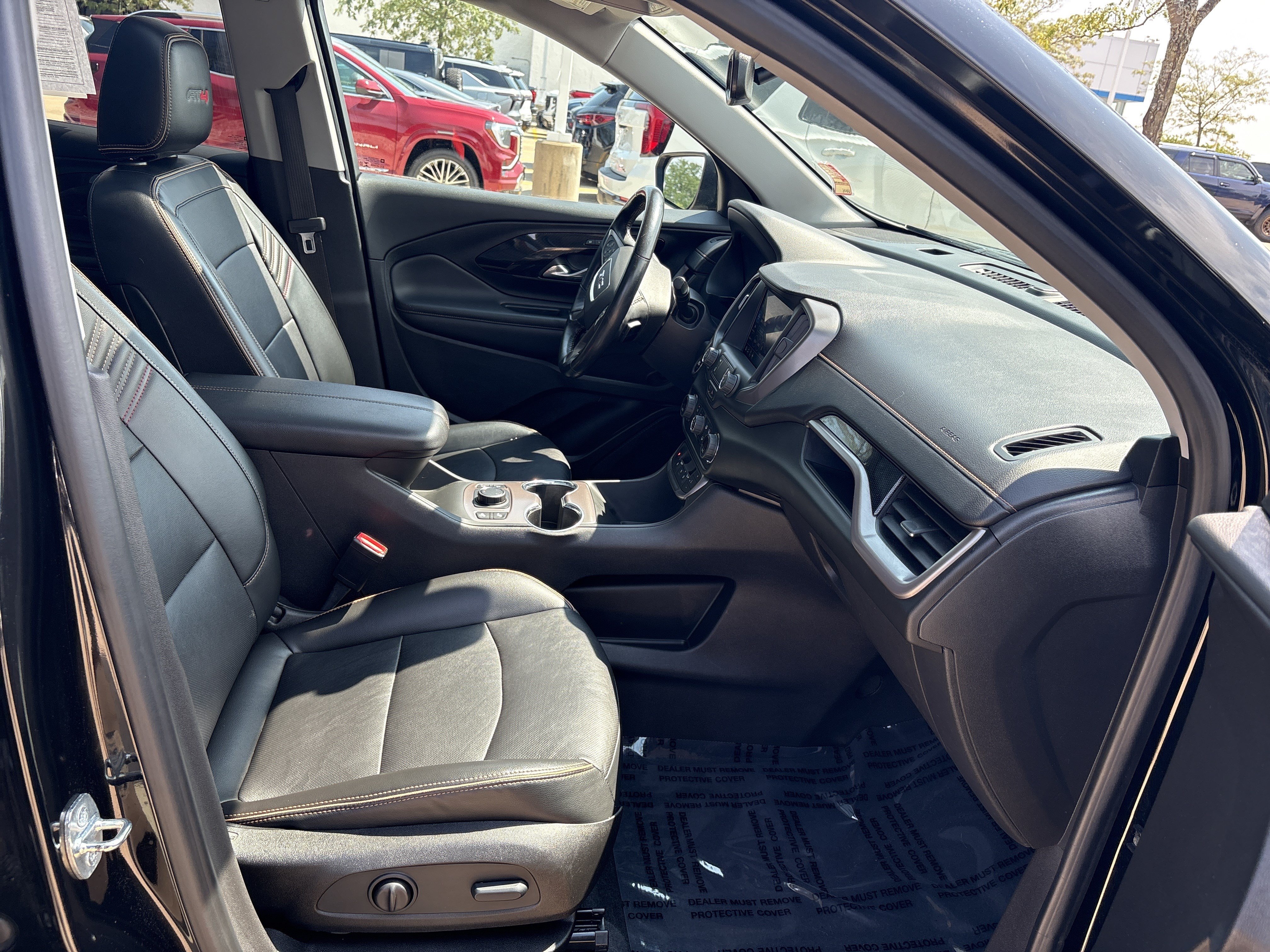 Used 2022 GMC Terrain AT4 AWD/4WD image 18