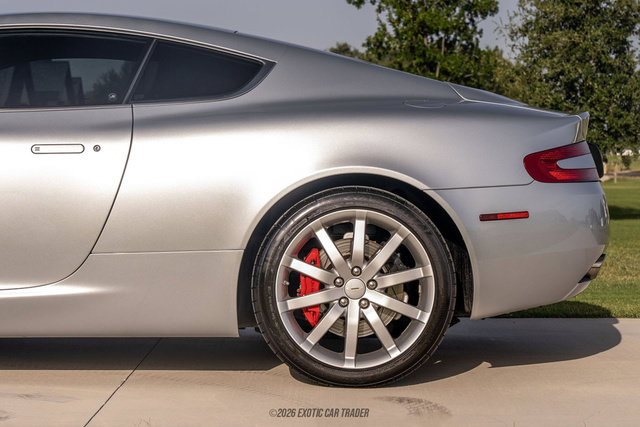 Used 2005 Aston Martin DB9 Coupe RWD image 5