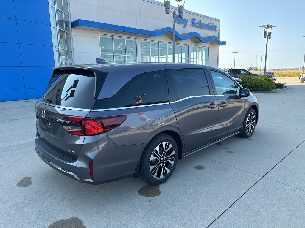 New 2027 Honda Odyssey Elite image 5