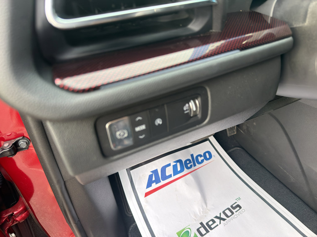 Used 2026 Chevrolet Traverse RS image 17