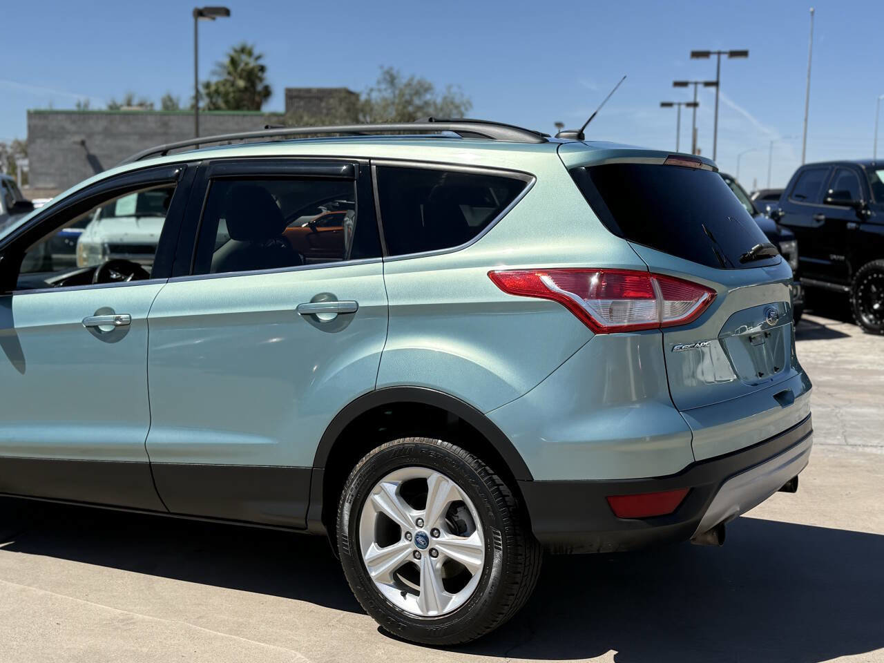 Used 2013 Ford Escape SE image 8