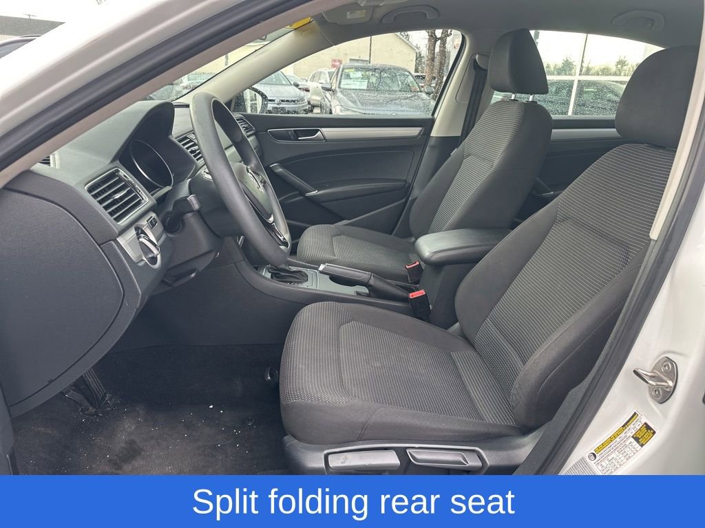 Used 2016 Volkswagen Passat 1.8T S image 9