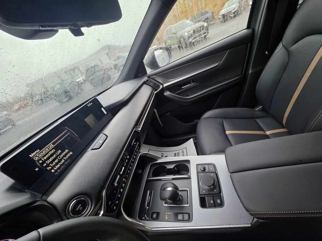 New 2026 MAZDA CX-90 Plug-In Hybrid w/ Premium Plus image 24