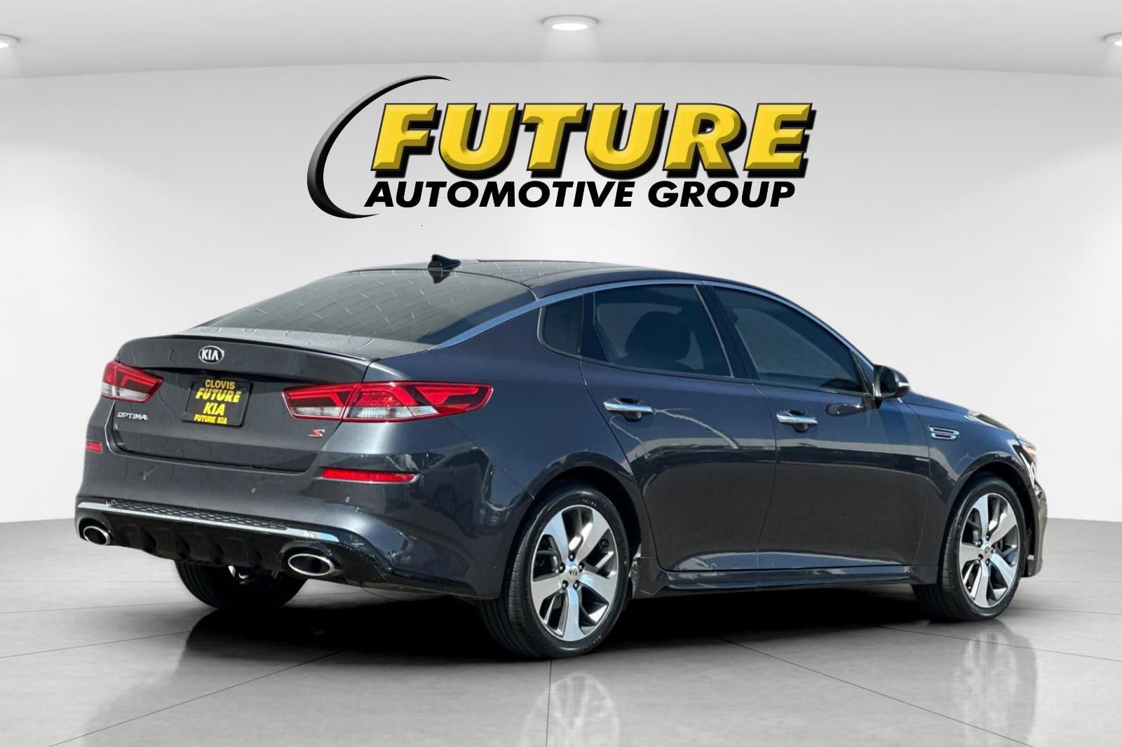 Used 2019 Kia Optima S w/ S Panoramic Sunroof Package FWD image 3