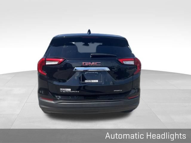 Used 2023 GMC Terrain SLE w/ Fleet Convenience Package AWD/4WD image 9