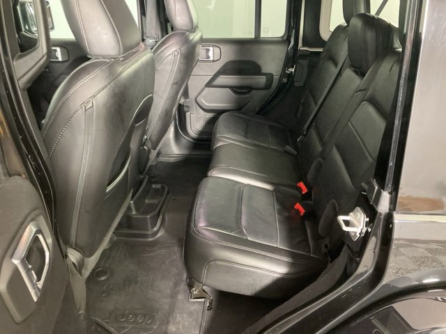 Used 2021 Jeep Wrangler Unlimited Sahara image 19