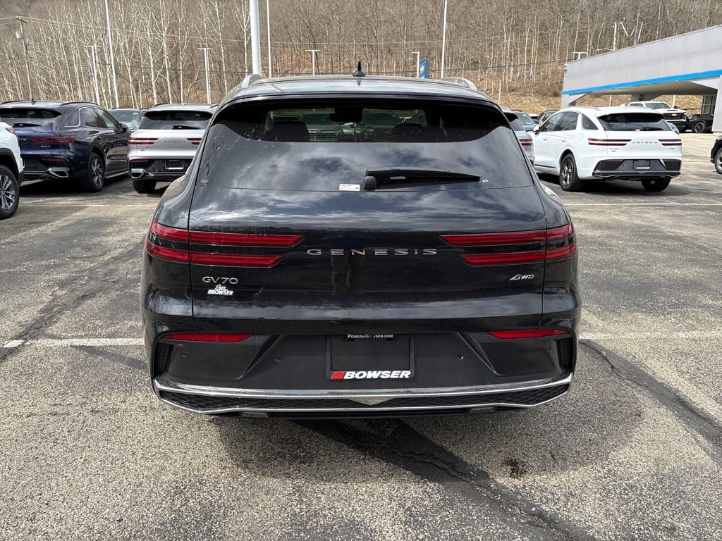 New 2026 Genesis GV70 2.5T Advanced image 4