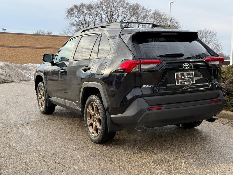Used 2025 Toyota RAV4 Woodland Edition image 5