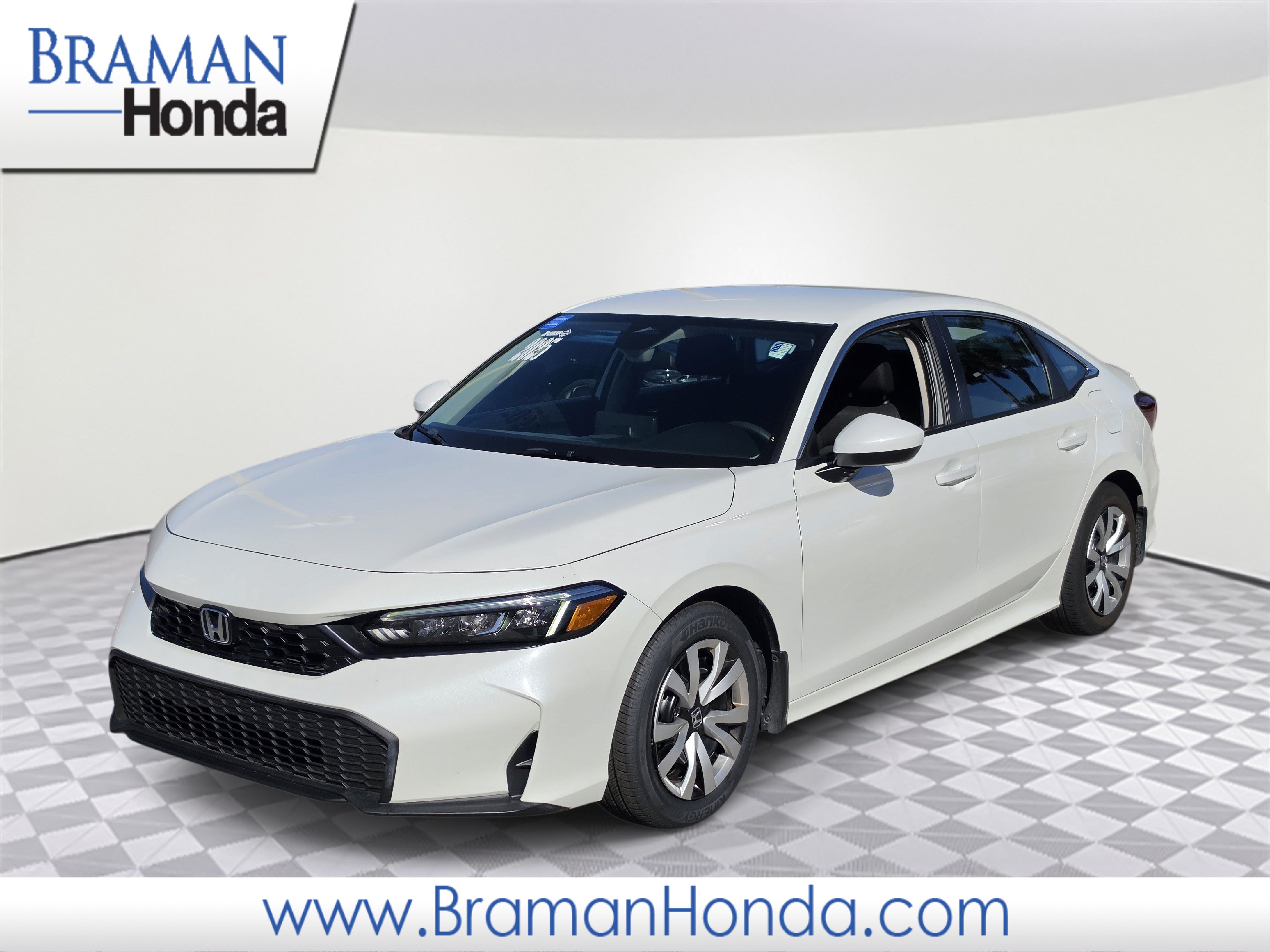 Used 2024 Honda Civic LX image 1