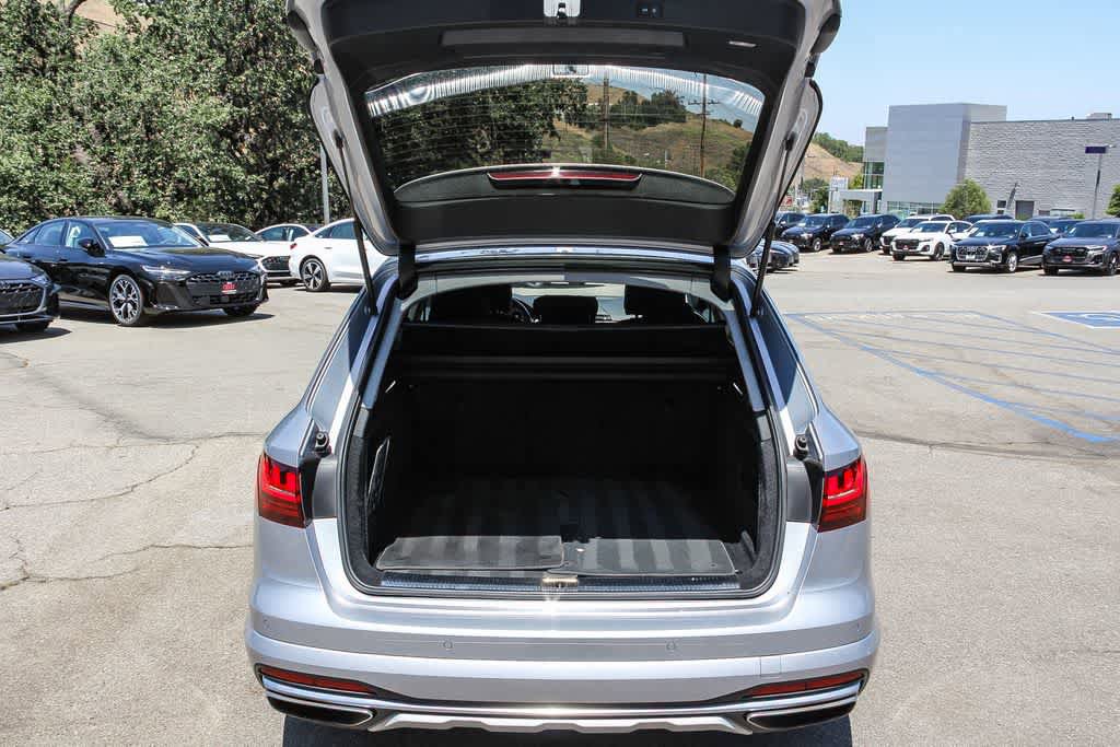 Used 2020 Audi A4 2.0T allroad Premium Plus w/ Premium Plus Package AWD/4WD image 26