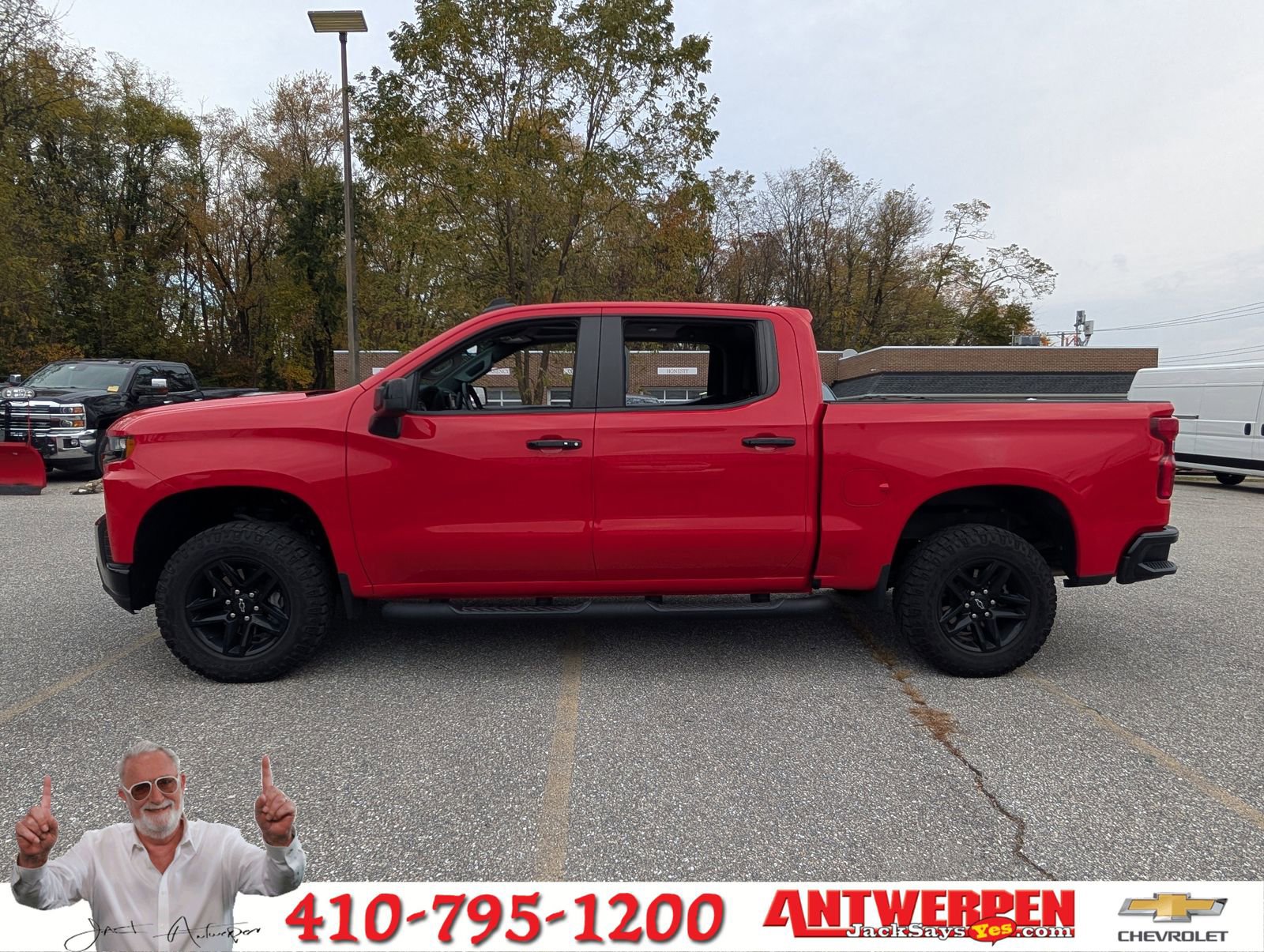 Used 2020 Chevrolet Silverado 1500 LT Trail Boss image 6