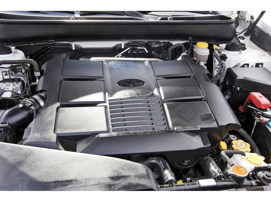 Used 2013 Subaru Outback 3.6R Limited w/ Special Appearance Pkg image 37