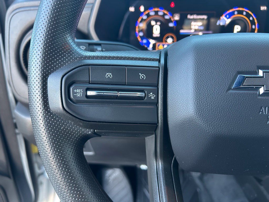 Used 2025 Chevrolet Colorado Trail Boss AWD/4WD image 14