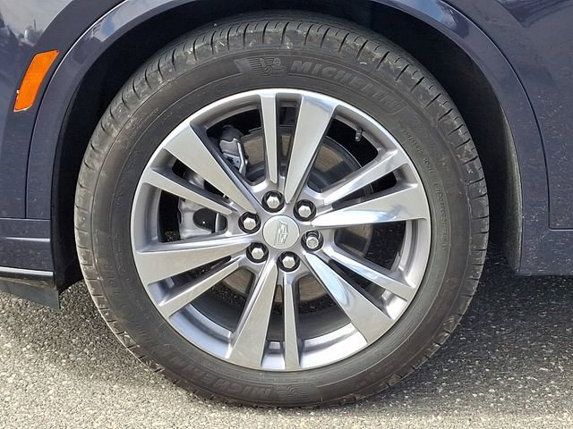 Certified 2025 Cadillac XT6 Premium Luxury w/ LPO, Floor Liner Package image 6