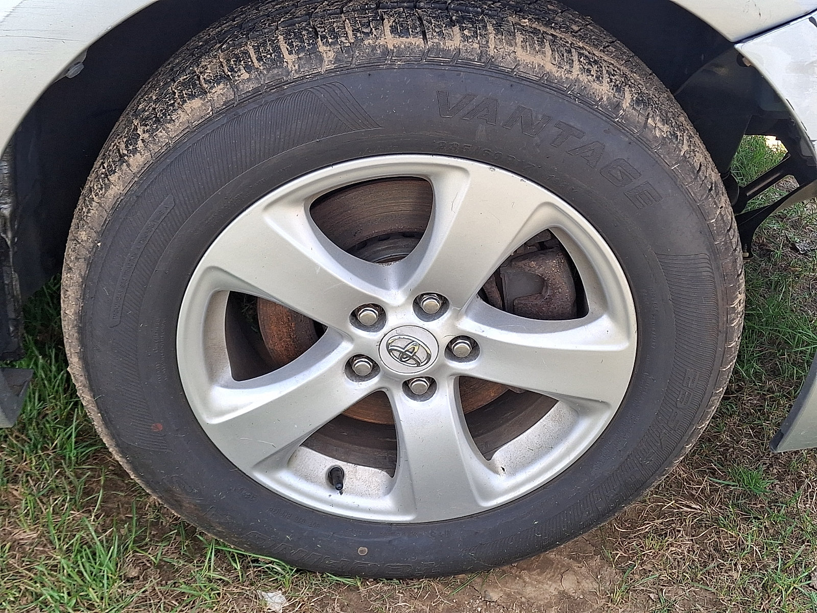 Used 2012 Toyota Sienna LE w/ Towing Pkg FWD image 8