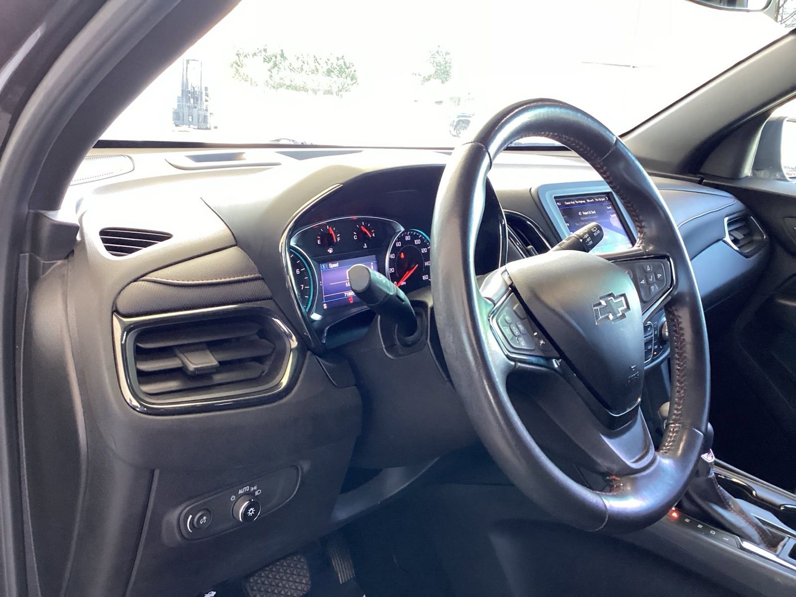 Used 2022 Chevrolet Equinox RS image 9