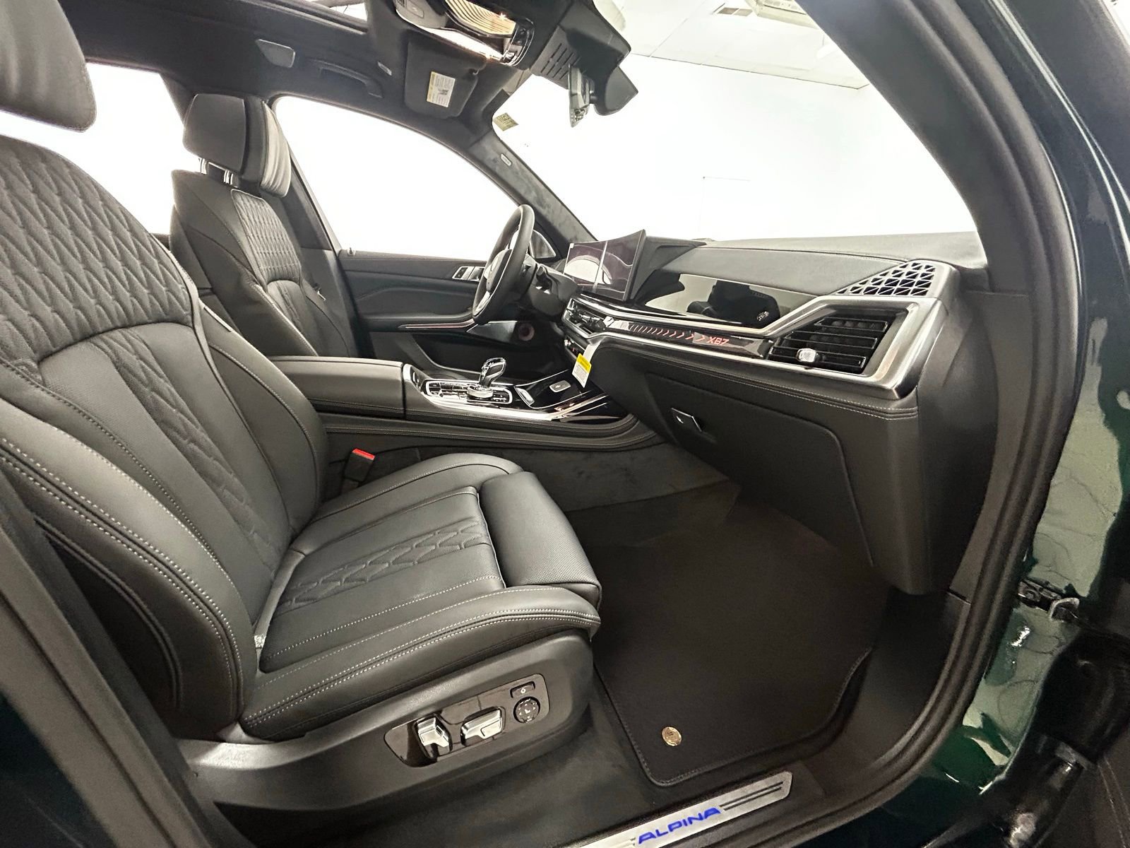 New 2026 BMW ALPINA XB7 AWD/4WD image 78